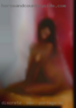Discrete,  Creative, Fun.Bedroom:.